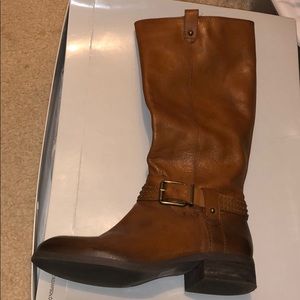 Rider brown boots
